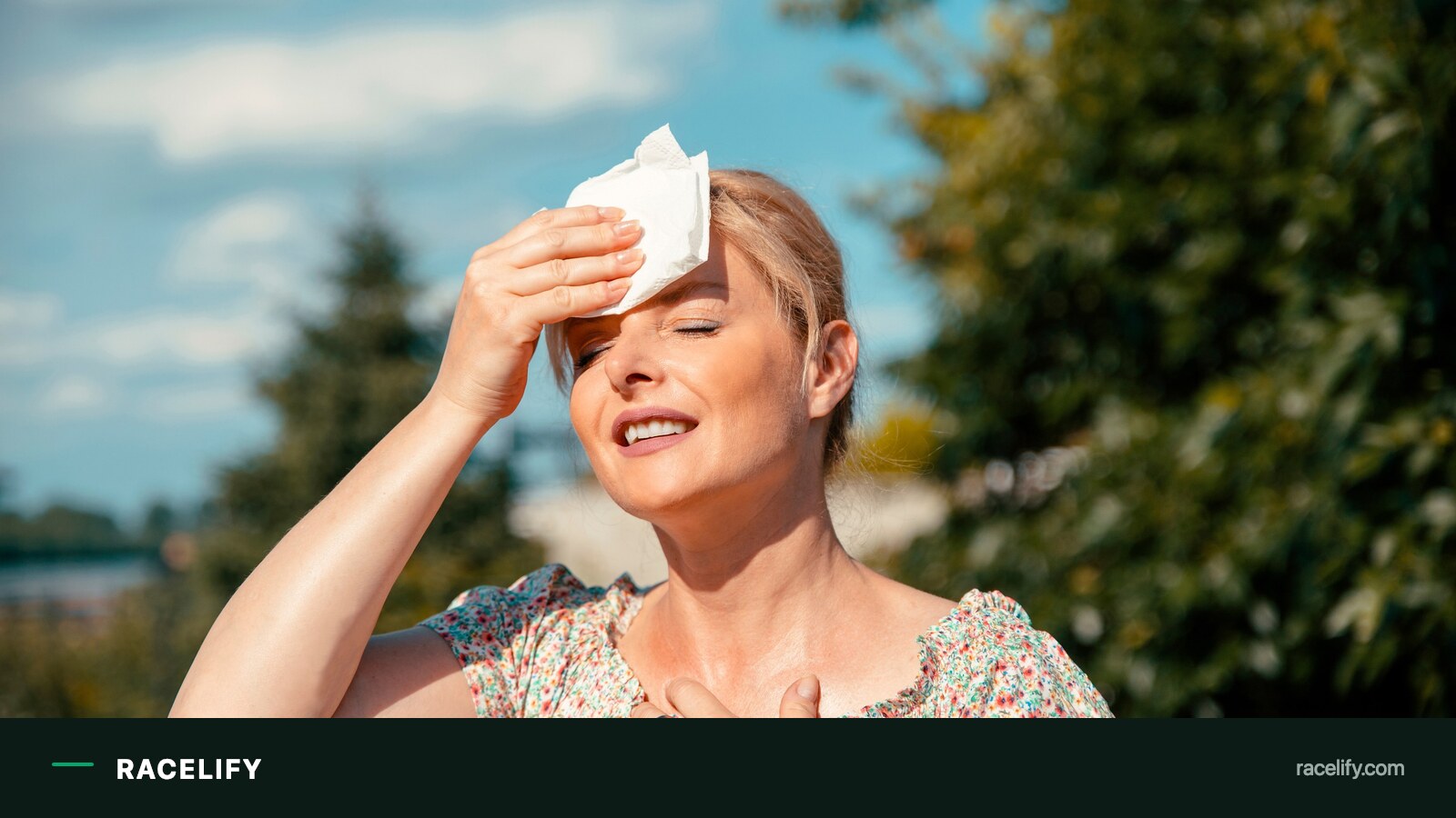 Runner working through severe heat